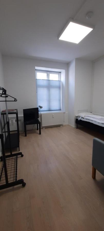 Private Room In A Shared Apartment โอเดนเซ ภายนอก รูปภาพ